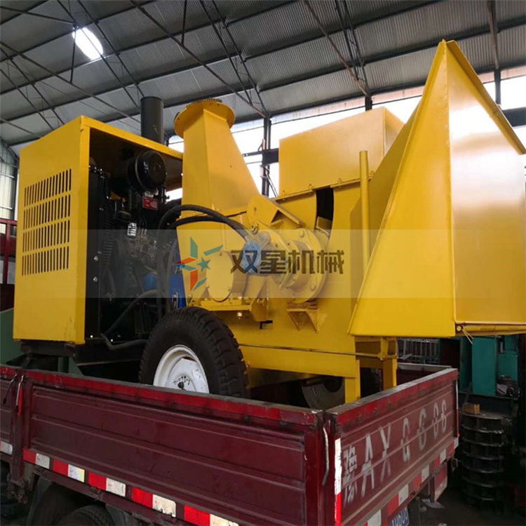 園林樹枝粉碎機客戶發貨發往河南信陽