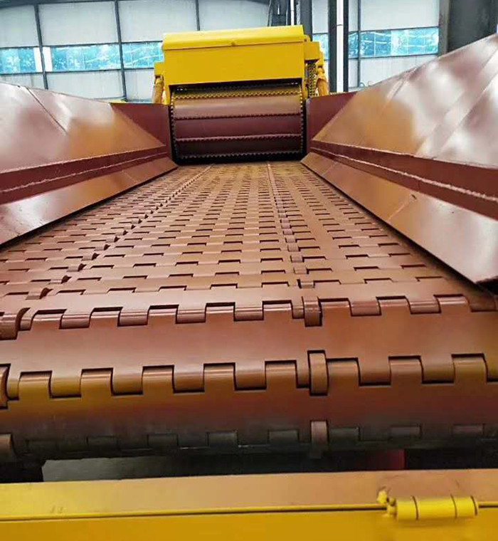 模板破碎機設備主要由哪些機械結構組成？