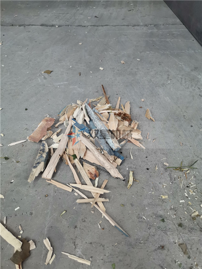 工程模板破碎機破碎效果