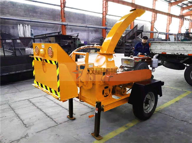 移動樹枝粉碎機|園林樹枝粉碎機發貨現場