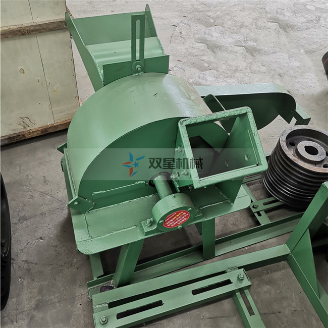 小型木粉粉碎機