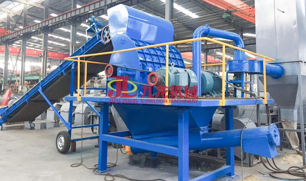 如何挑選木頭破碎樹枝粉碎機機裝配的除塵設備