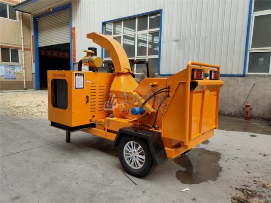 樹枝粉碎機加工的樹枝粉碎機廠家物料濕度不能過高