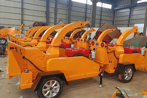 皓星移動(dòng)樹(shù)枝粉樹(shù)枝粉碎機(jī)碎機(jī)的各項(xiàng)優(yōu)勢(shì)