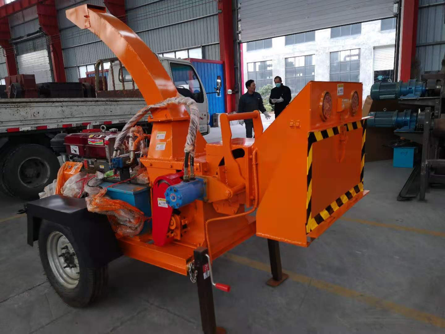 刀片的好壞影響樹樹枝粉碎機廠家枝粉碎機的粉碎效率