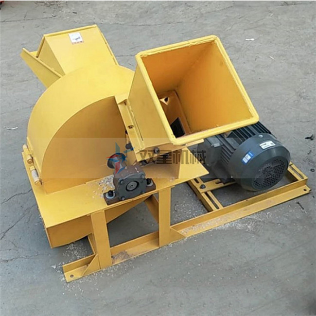 廢木料的深度加工<a href='http://m.xianhfw.com' target='_blank'><span><a href='http://m.xianhfw.com/1/229.html' target='_blank'><span>樹(shù)枝粉碎</span></a>機(jī)</span></a>離不開(kāi)<a href='http://m.xianhfw.com' target='_blank'><span>木材粉碎機(jī)</span></a>